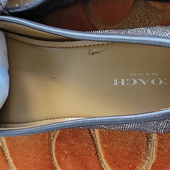Coach Olive Loafer Signature Embossed Canvas Flat Size 7B Chestnut - Picture 7 of 8